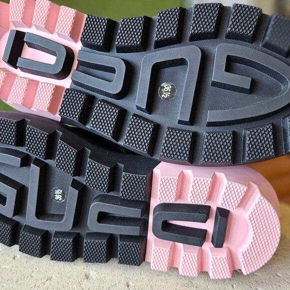 Gucci Chelsea Boot 762020 AAMC3 - 1000 Black Leather Size 36+ New Womens Shoes - Picture 7 of 8